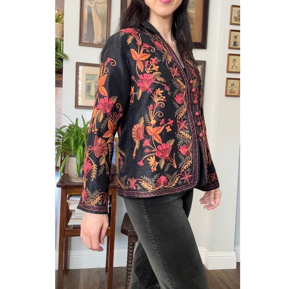 Norm Thompson Womens Silk Embroidered Floral Jacket Black Mandarin Collar Size M - Picture 3 of 8